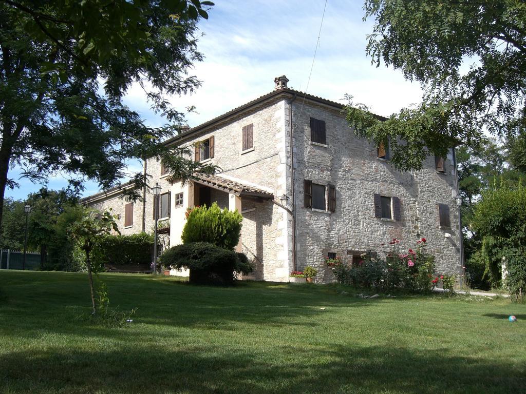 Agriturismo Ca Serrantonio Villa Urbania Buitenkant foto